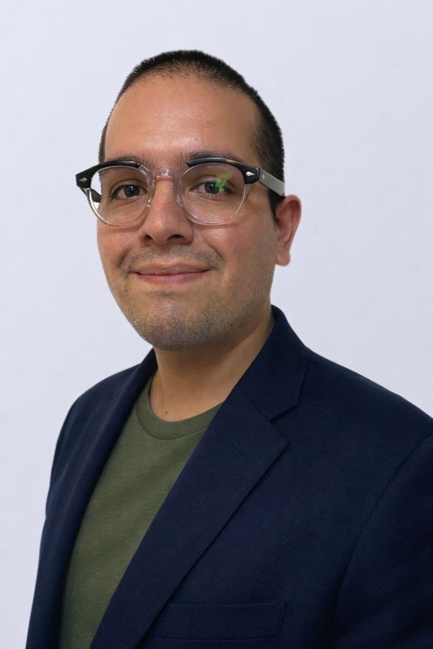 Dr. Carlos Augusto Gómez Ponce — Infectólogo